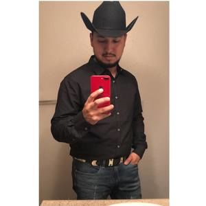 Meet your Posher, Agustin